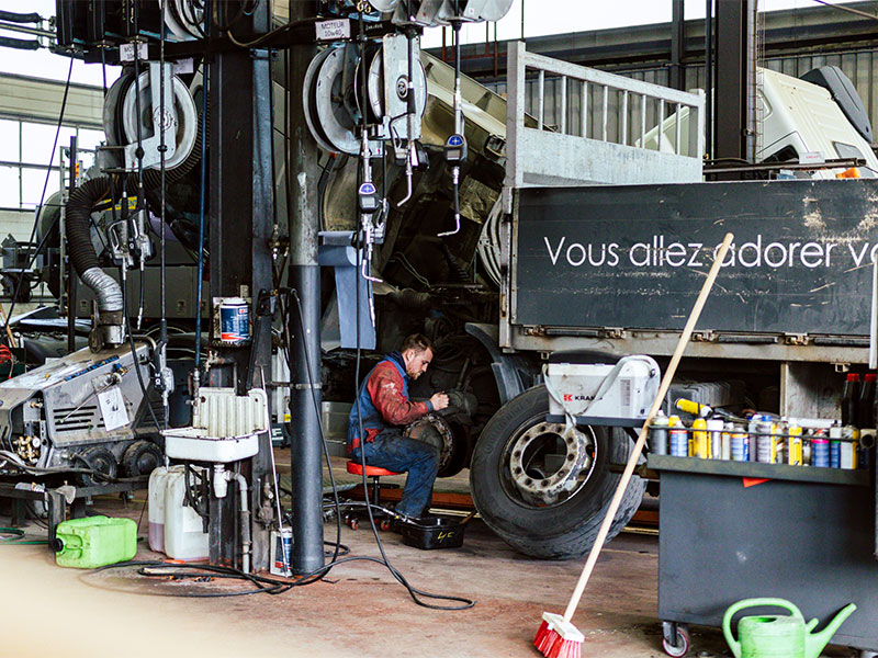 Truck Trading Group